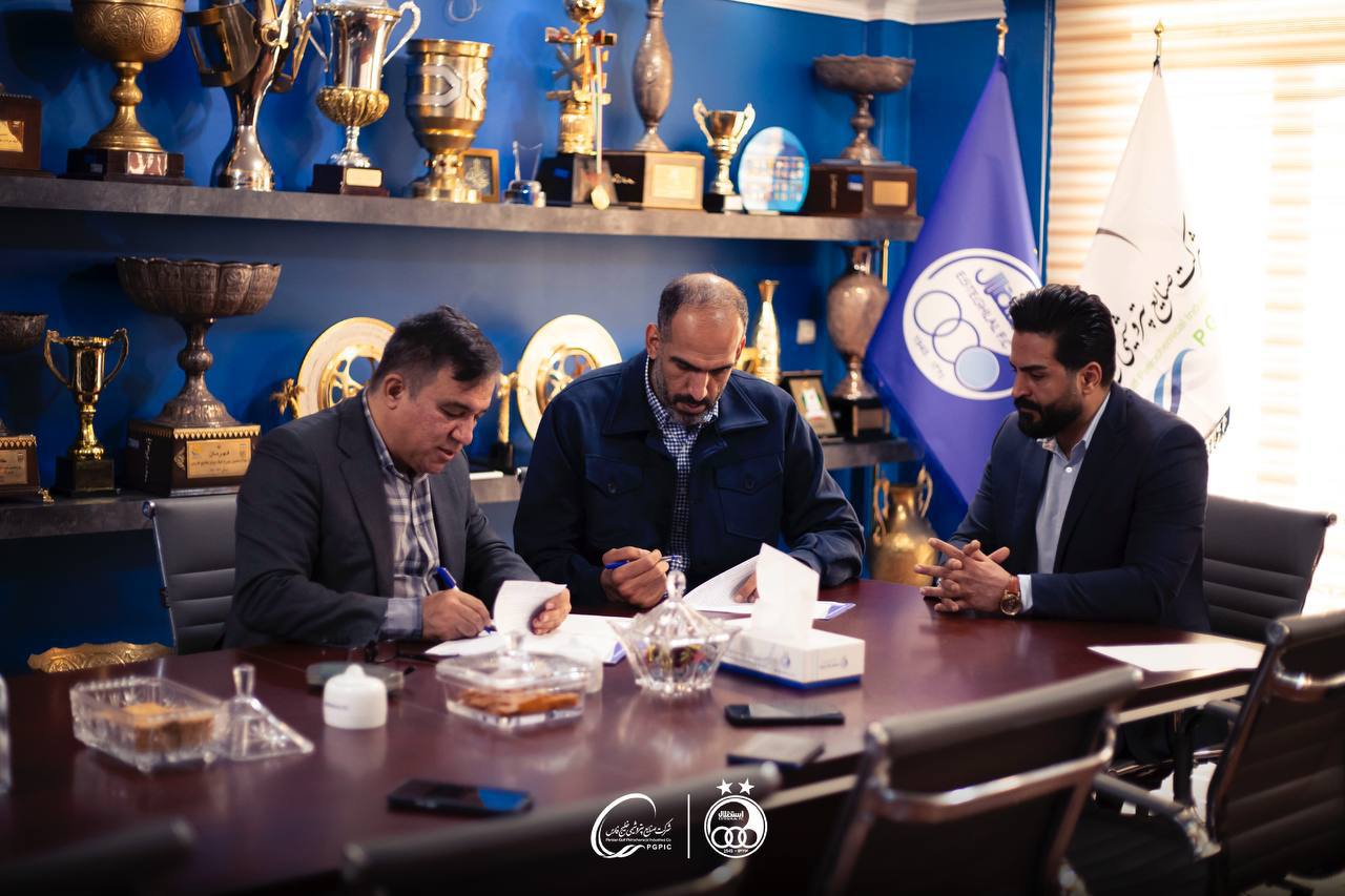 8cf7694e-f804-4e39-999d-fdee41629e0a