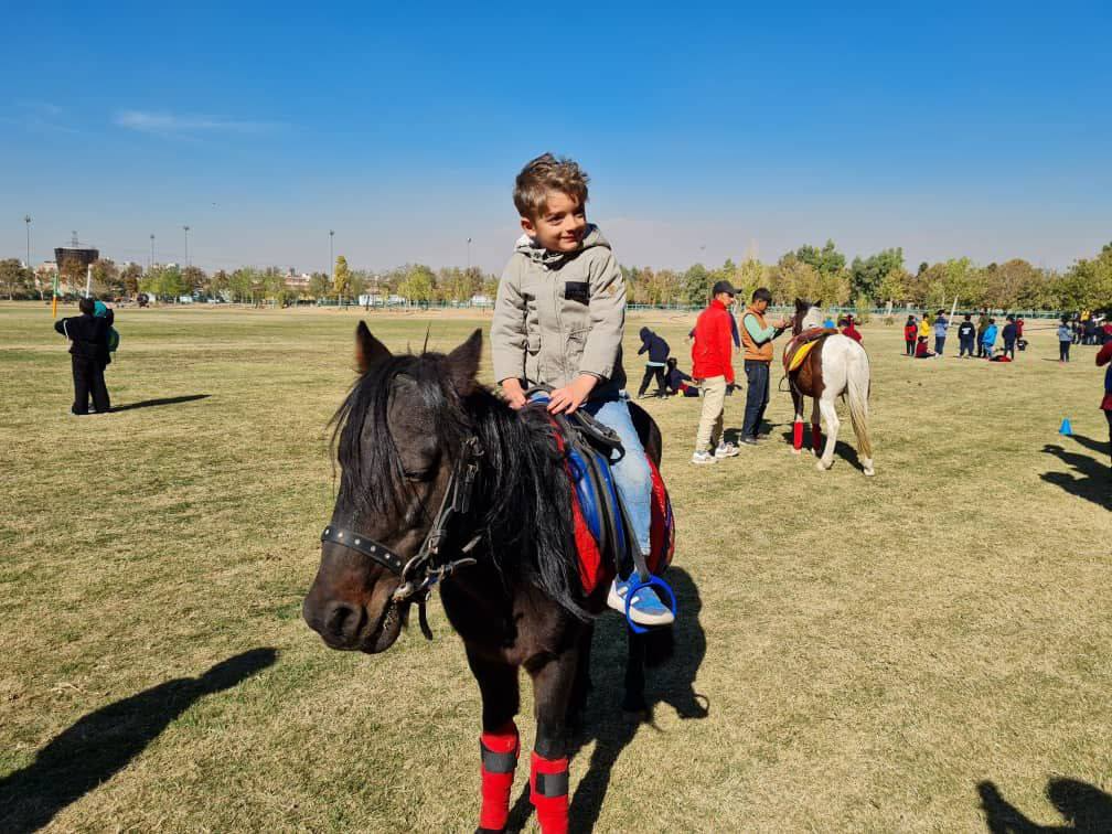 چوگان دانش آموزی