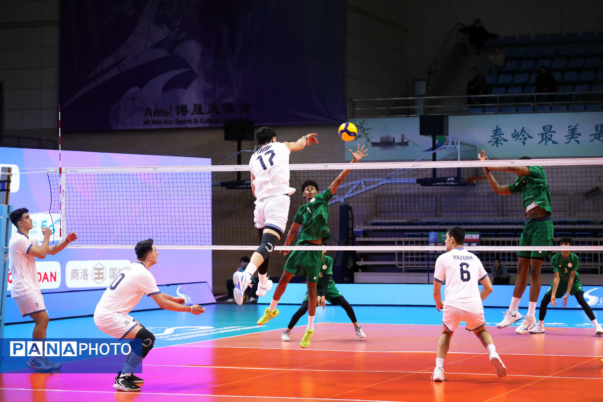 مسابقات+دانش_آموزی+والیبال+زیر+۱۵+سال+قهرمانی+جهان (2)