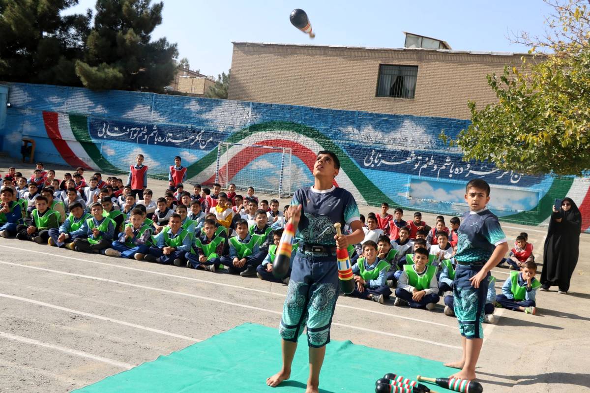 افتتاح+طرح+پهلوان+شهید+طوقانی_+پرورش+یافته+مکتب+ورزش+باستانی+در+دبستان+دارالعلم+مشهد+مقدس+برگزار+شد