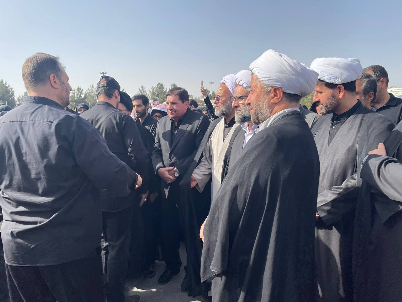 مخبر1
