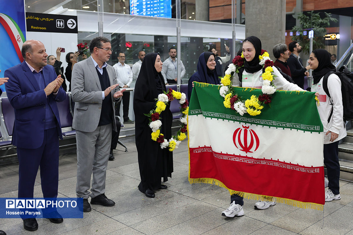 والیبال دانش اموزی