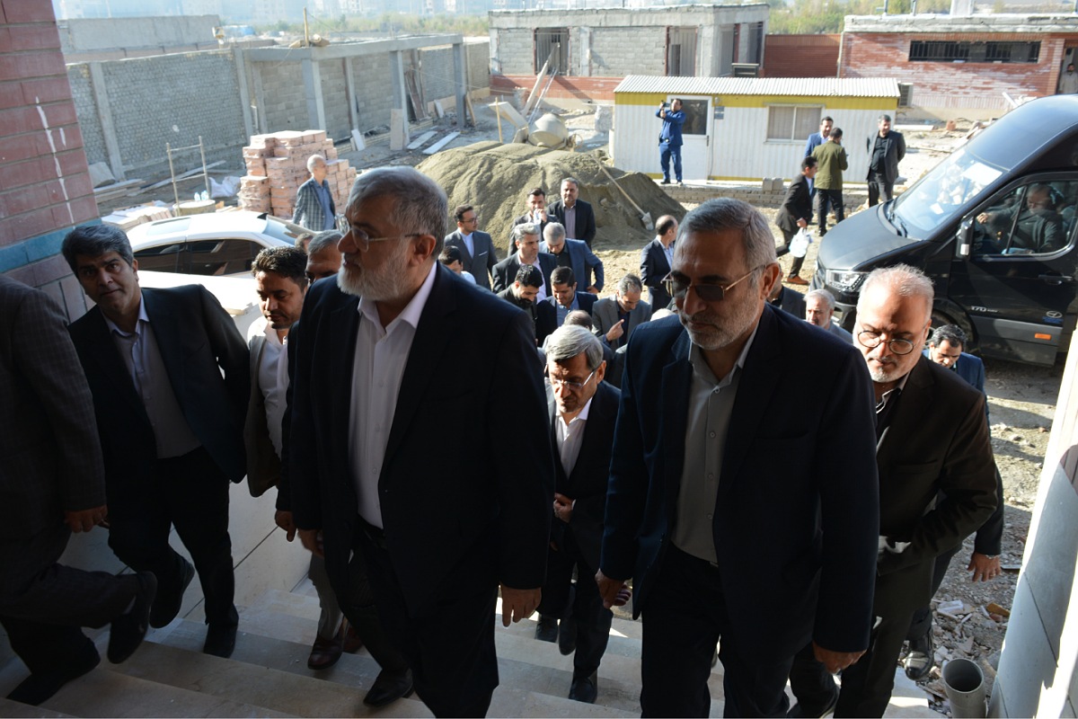 سفر یک‌روزه استاندار تهران به بهارستان