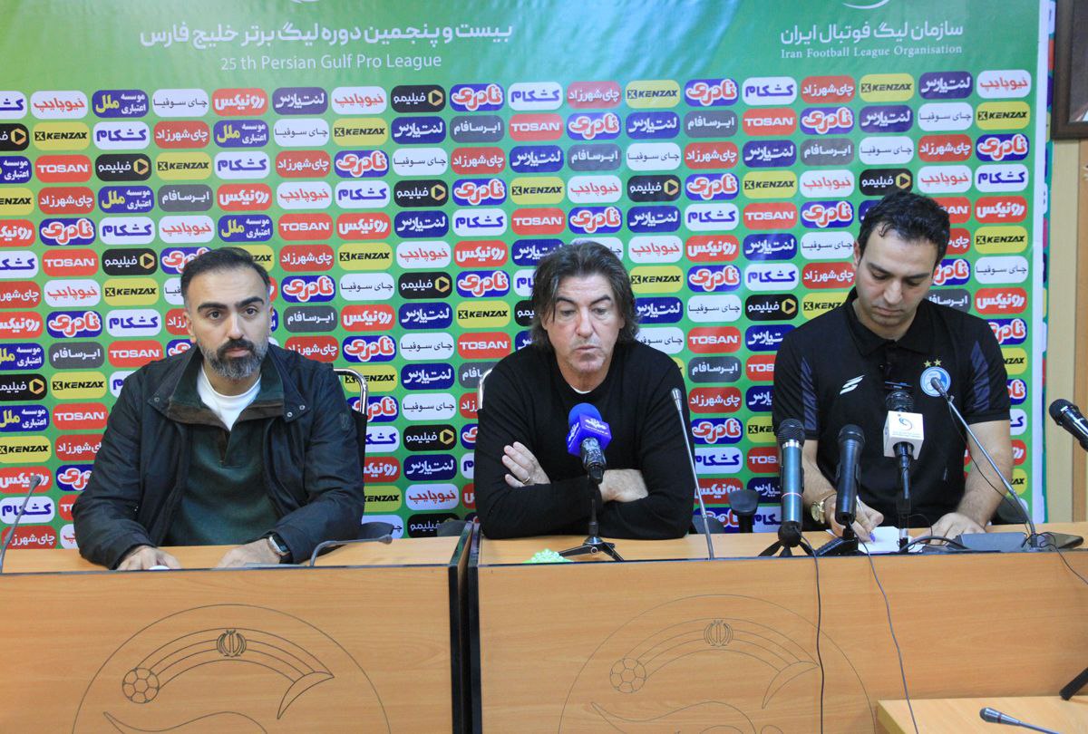 a24eeb49-b673-462f-81bb-6a5a3f5df32e