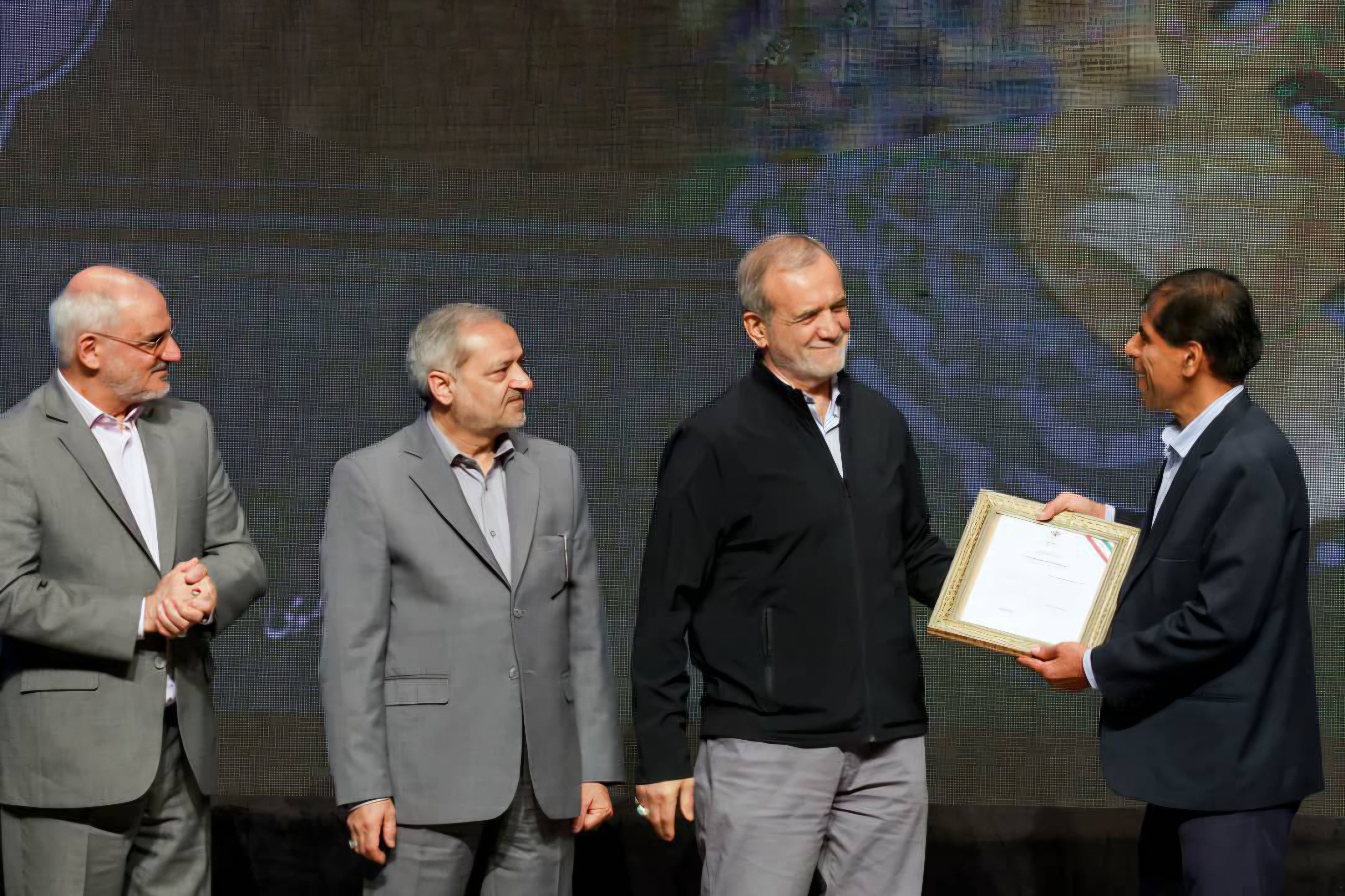 c1b09723-4ca4-4874-8a50-b84b7973467b