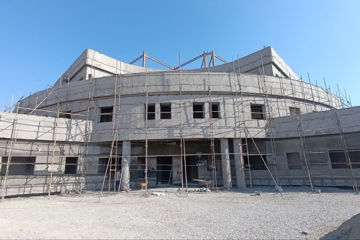 سفر یک‌روزه استاندار تهران به بهارستان