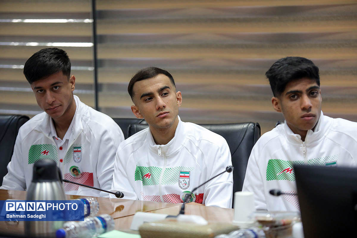 فوتسال دانش آموزی