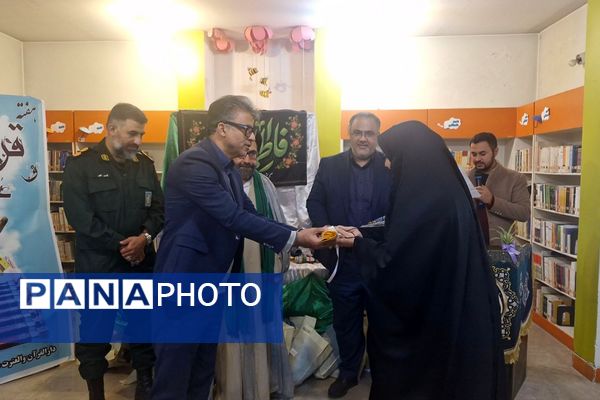 طنین آیات وحی در آیین افتتاح هفته قرآن و عترت در فشافویه