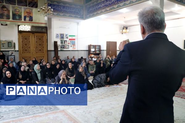 انتخابات انجمن اولیا و مربیان دبیرستان جلیل مرشدیان ناحیه ۷