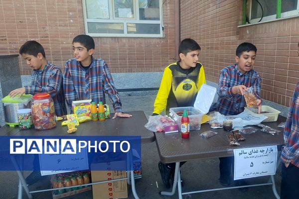برگزاری بازارچه کسب و کار دانش‌آموزی با مهارت کسب و کار و درآمد و استقلال مالی