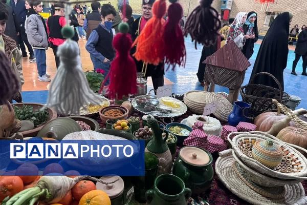 یلدایی به یاد ماندنی در مدرسه البرز رودهن