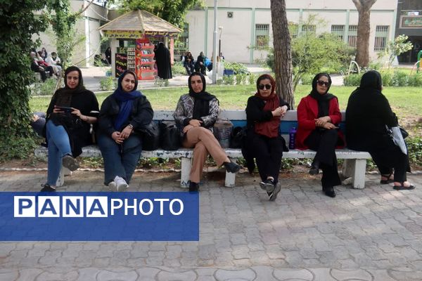 غوغای دانشگاه فردوسی مشهد در روز کنکور ۱۴۰۴