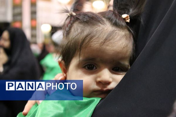لالایی مادرانه در همنوایی با کودکان شهید