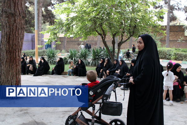 مراسم جاماندگان اربعین در کنار مزار شهدای سملقان