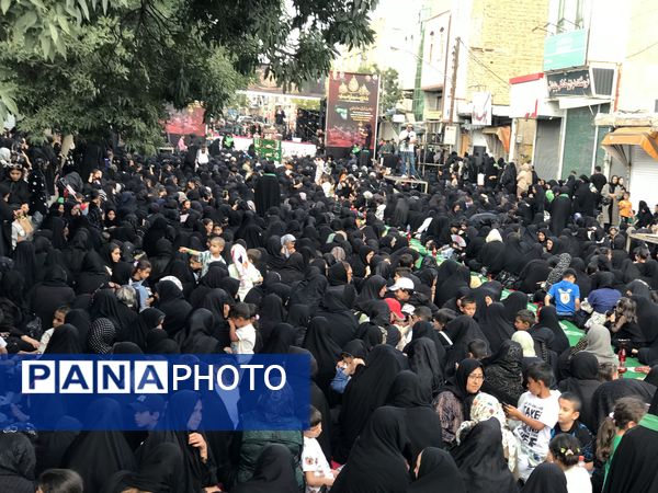 برپایی سفره حضرت رقیه(س) در زنجان