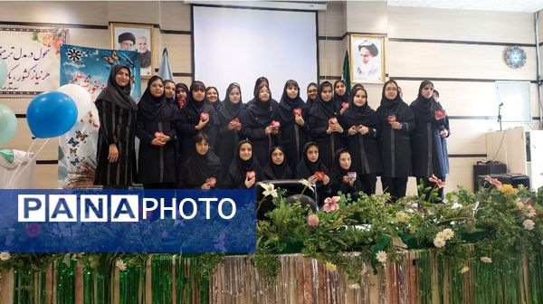  آغاز سال تحصیلی در دبیرستان فرزانگان‌ یک ناحیه 2 شیراز