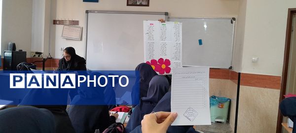  برگزاری انتخابات شواری دانش‌آموزی دبیرستان 13 آبان ناحیه یک کرج