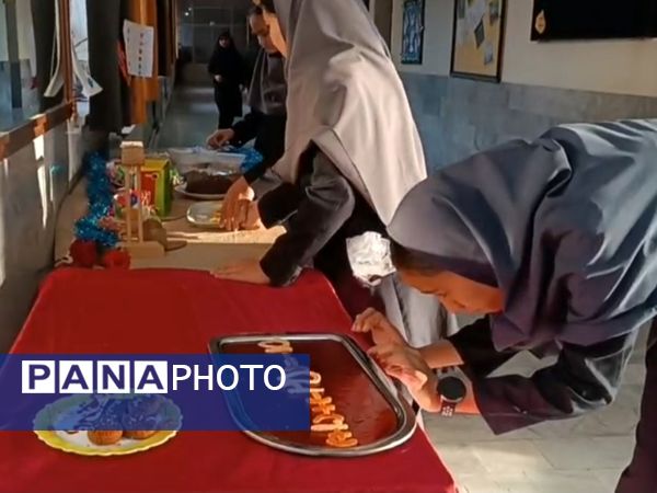 دهه ریاضیات ، زنگ ریاضی در دبیرستان دخترانه بهار آزادی 