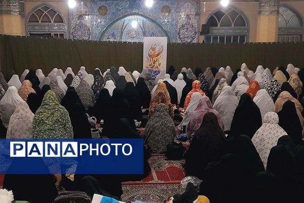 نماز عبادی جمعه این هفته با حضور پرشور مردم مؤمن و ولایت‌مدار ورامین 