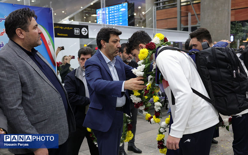 بلندقامتان طلایی والیبال دانش‌آموزی از حیاط مدرسه بر بام جهان ایستادند/ انتخاب تیم‌های ملی دانش‌آموزی از میان ۱۸۰ هندبالیست