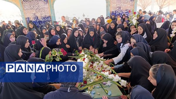 مراسم تشییع شهید گمنام در شهر سفیددشت 