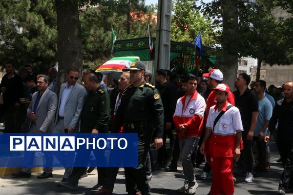 مراسم تشییع پیکر مطهر شهیدان حسن شریفی  و  محمد شاهوردی در ملارد  برگزار شد