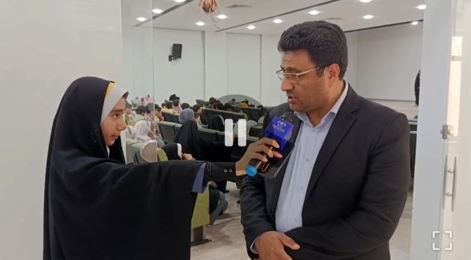 تجلیل از برگزیدگان مسابقات قرآنی نماز عترت ناحیه یک در پژوهش سرای صائب 