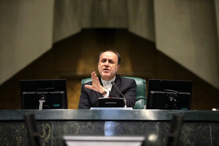 حاجی‌بابایی: مهم‌ترین موضوع ما در مجلس رضایت عمومی مردم است