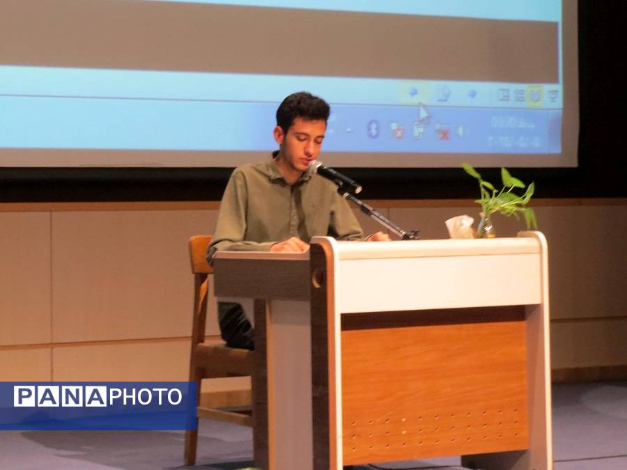 دیدار مشاور وزیر در امور زنان با دانشجویان دانشگاه فرهنگیان
