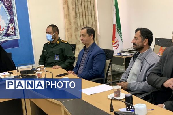 جلسه شورای ترویج فرهنگ ایثار و شهادت فیروزکوه با هدف حفظ و گسترش آرمان‌های شهدا