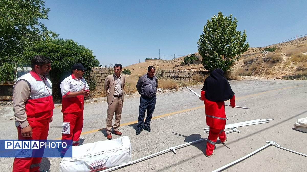 آموزش چادرزنی و برپایی کمپ امدادی به فراگیران هلال احمر در مارگون