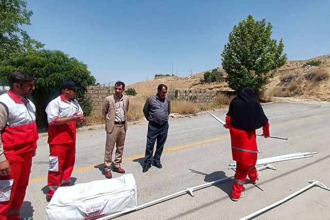 آموزش چادرزنی و برپایی کمپ امدادی به فراگیران هلال احمر در مارگون