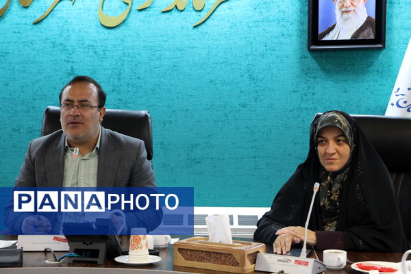 نشست مانور زلزله در فرمانداری یزد