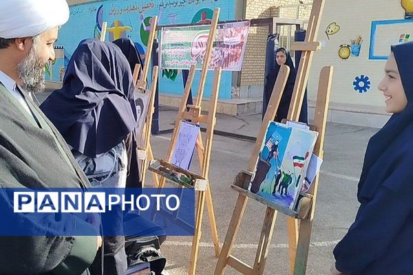 نواختن زنگ استکبارستیزی در دبیرستان ریحانه النبی باقرشهر 