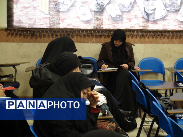 دوره نشست‌های مبانی اندیشه در دانشگاه‌ آزاد تهران جنوب