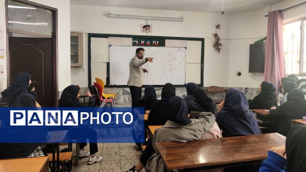 کاروان پژوهش از مدرسه تا آینده