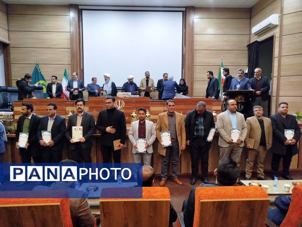 آیین تجلیل از برترین‌های فوتبال و فوتسال شهرستان کاشمر 