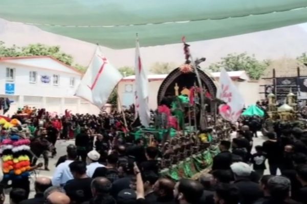 برگزاری مراسم عزاداری دهه محرم در منشاد 