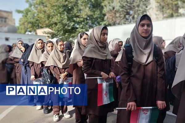 آیین باشکوه بازگشایی مدارس در سال تحصیلی ۱۴۰۵-۱۴۰۴ منطقه پردیس 