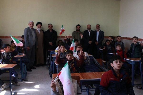 آیین افتتاح آموزشگاه شهیدان سعید و محمد طوقانی بهارستان دو