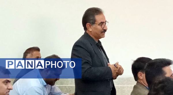 جلسه شورای اداری شهرستان بن با حضور استاندار 