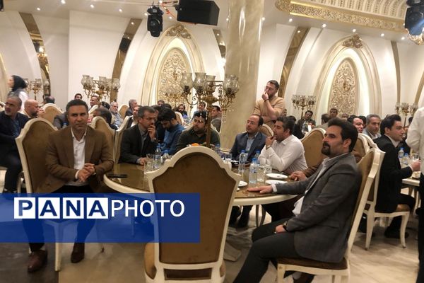 مراسم تقدیر از فرهنگیان نمونه در ناحیه 2 شهرری 