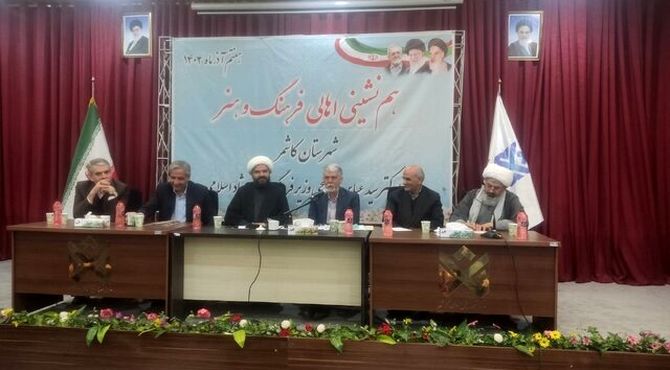 آزادی بیان خبرنگاران باید در کنار صدای مردم، حفظ شود