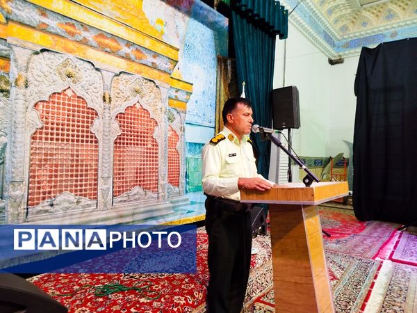 همایش مسئولین هیات مذهبی و مداحان اهل بیت علیهم السلام در شهرستان کاشمر