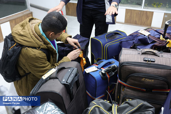 آیین بدرقه دانش‌آموزان و مربیان عمره‌گزار به سرزمین وحی