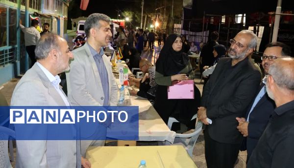 برپایی موکب خدمت در گلستان شهدای اصفهان با حضور فرماندار اصفهان 
