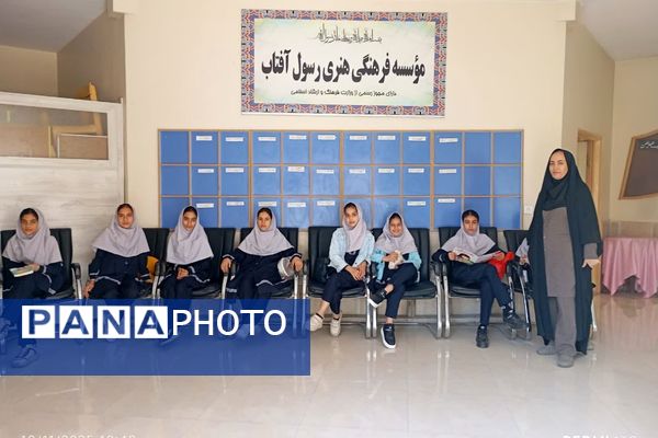 کوچ از کلاس به دنیای کتاب