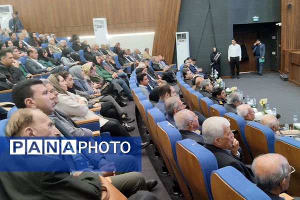 آیین نکوداشت دهمین سال تاسیس مجمع خیرین شهرساز و فرهنگ‌ساز شیراز