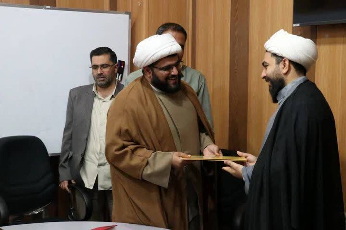 حجتالاسلام بهنام بنیاسدی، رئیس جدید اداره تبلیغات اسلامی شهرستان کرمان شد