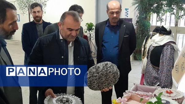 بازدید مدیرکل آموزش و پرورش استان از هنرستان فاطمه‌الزهرا(س) هادی‌شهر